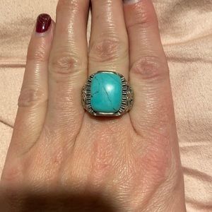 Excellent used condition Silpada Sterling  ring.